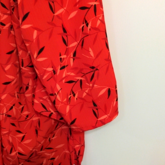 🌼 Top 🌼 - Picture 3 of 7